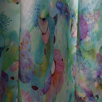 贅沢なポリエステル綿織物の淡いブルーの花の編まれた服のズボンのラミー