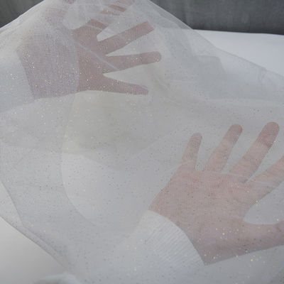 100%花嫁のウェディング ドレスのために編まれるナイロン柔らかいテュルの生地のゆがみ