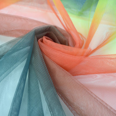伸張の錯覚の柔らかいテュルの生地の100%のPolyesterTextileの生地