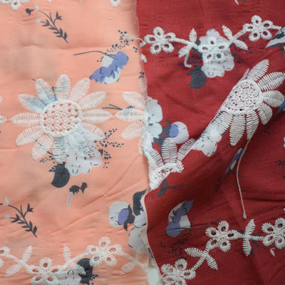 抵抗力がある柔らかいヘビー級の綿織物の刺繍された衣服のWeft破損