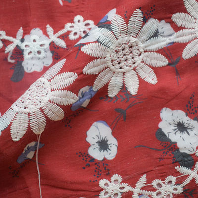 抵抗力がある柔らかいヘビー級の綿織物の刺繍された衣服のWeft破損