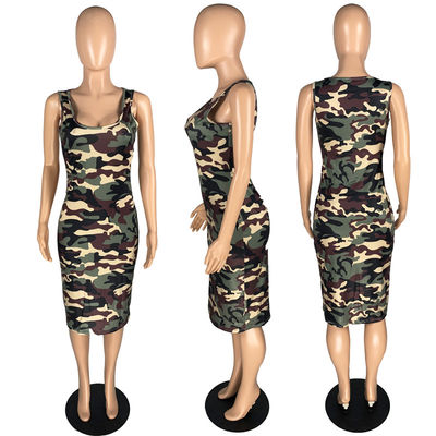 セクシーなぴったりした細い女性マキシの服のタンク トップのスカートの円形の首