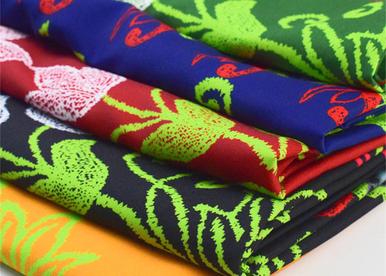 大きい花ポリエステルは装飾の付属品のための生地を印刷した